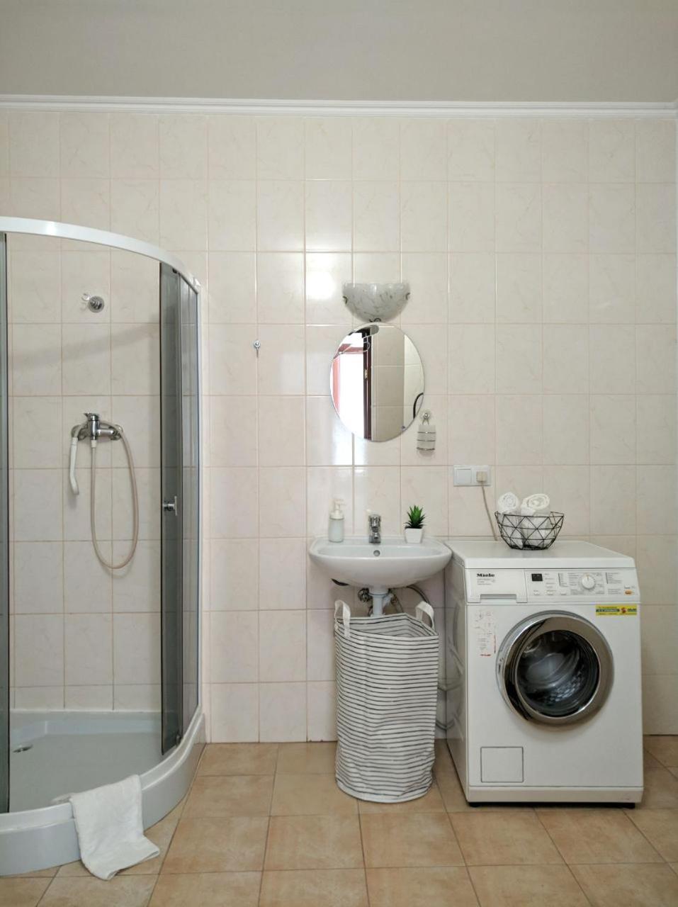 Best Apartment In The Center มุกาเชเว ภายนอก รูปภาพ