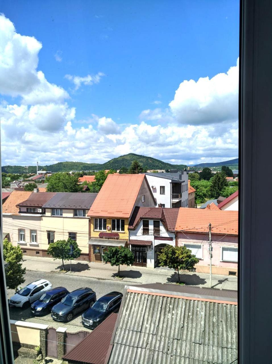 Best Apartment In The Center มุกาเชเว ภายนอก รูปภาพ